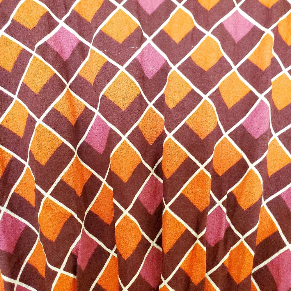 Forever 21 rust geometric print midi dress - Picture 10 of 10